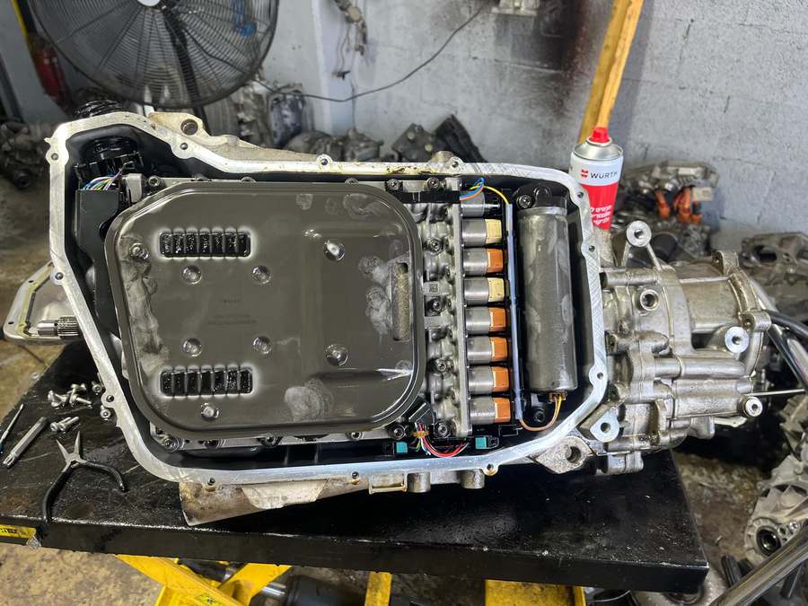 שיפוץ תיבת הילוכים ZF8 - תמונה 1